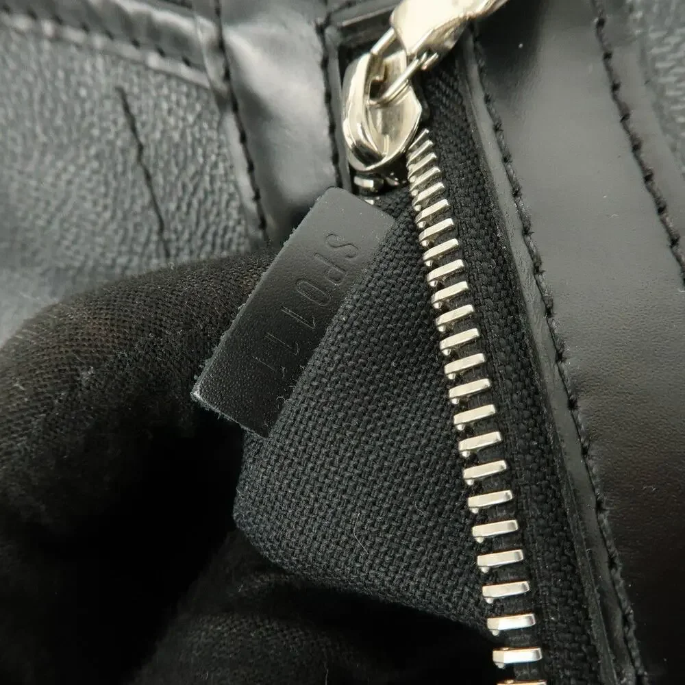 Louis Vuitton height 11